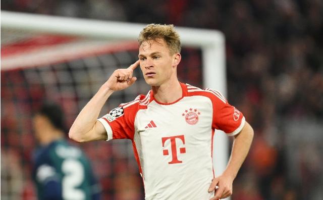 包含铁血豪强，皇家马德里红红火火的词条