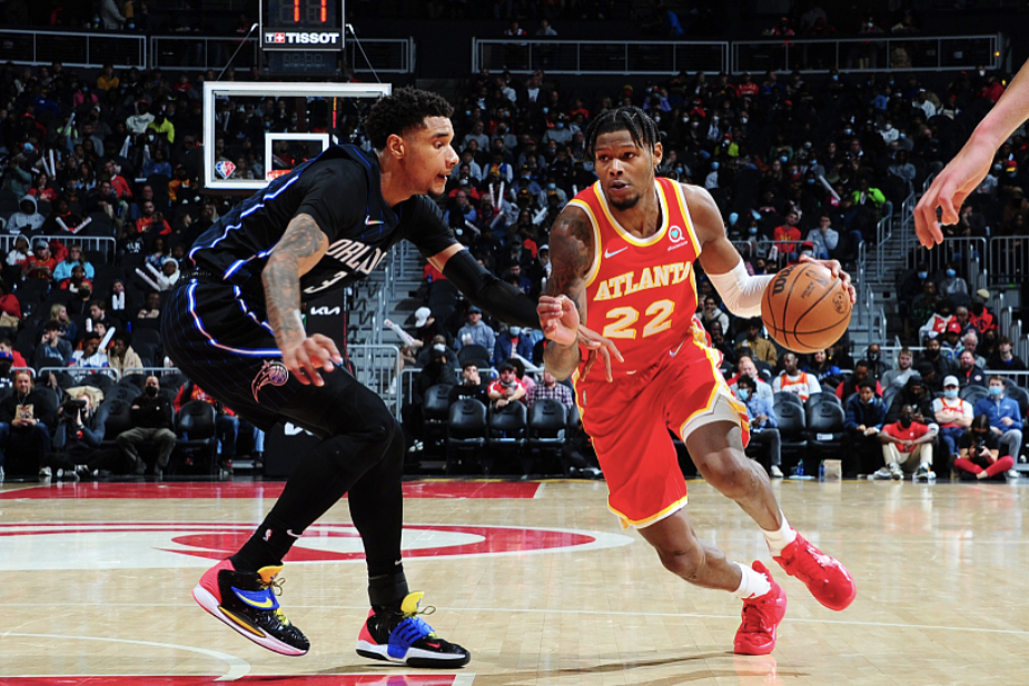 国王守住主场，击败老鹰取得胜利