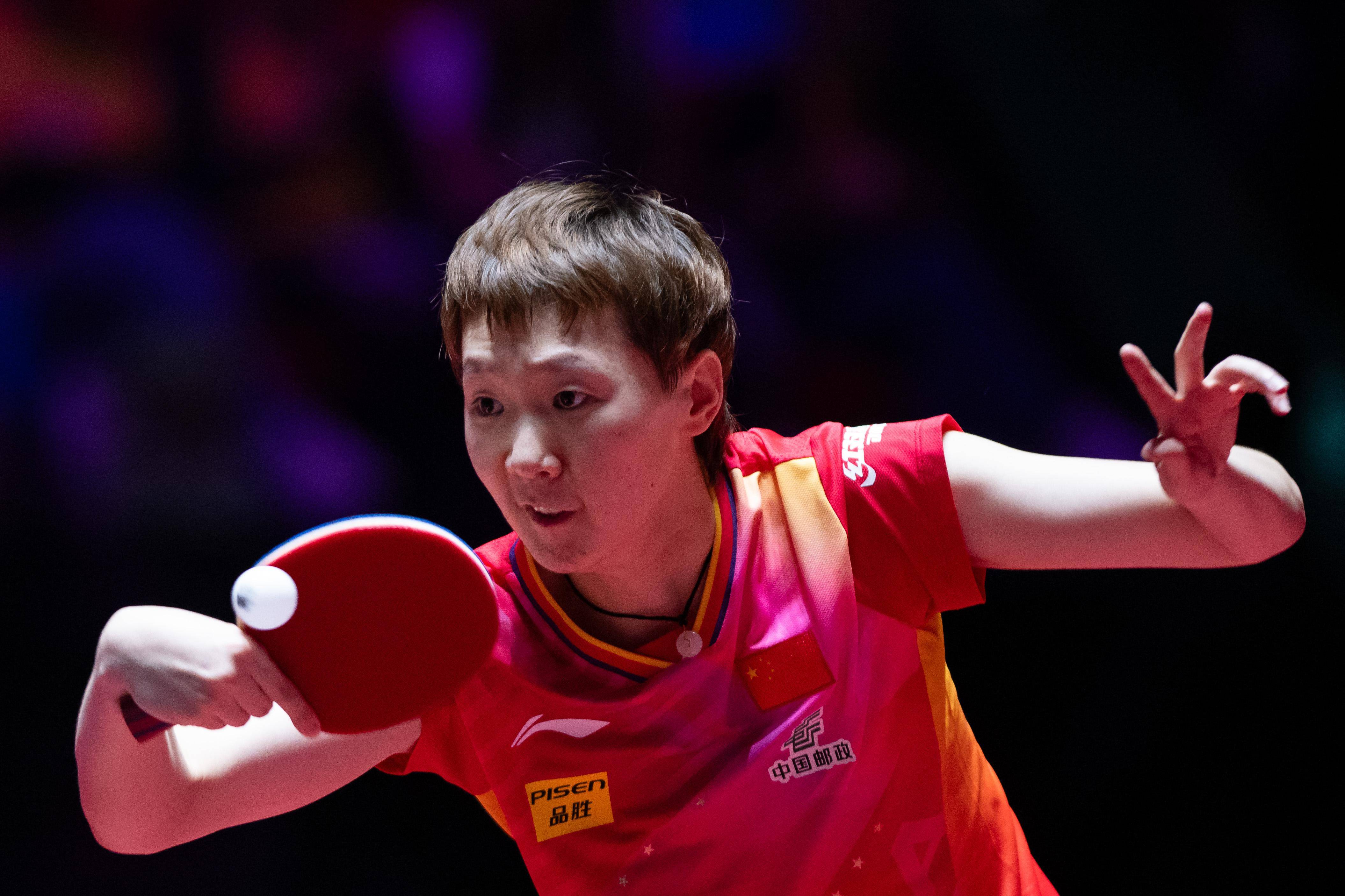 球员们为荣誉而战,拼尽全力 球员们为荣誉而战,拼尽全力