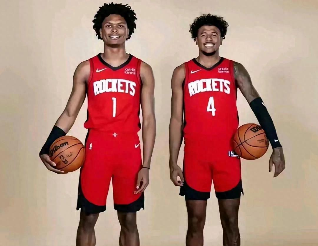 包含火箭新锋阵容面貌焕然一新，队伍整体表现迅速提升的词条