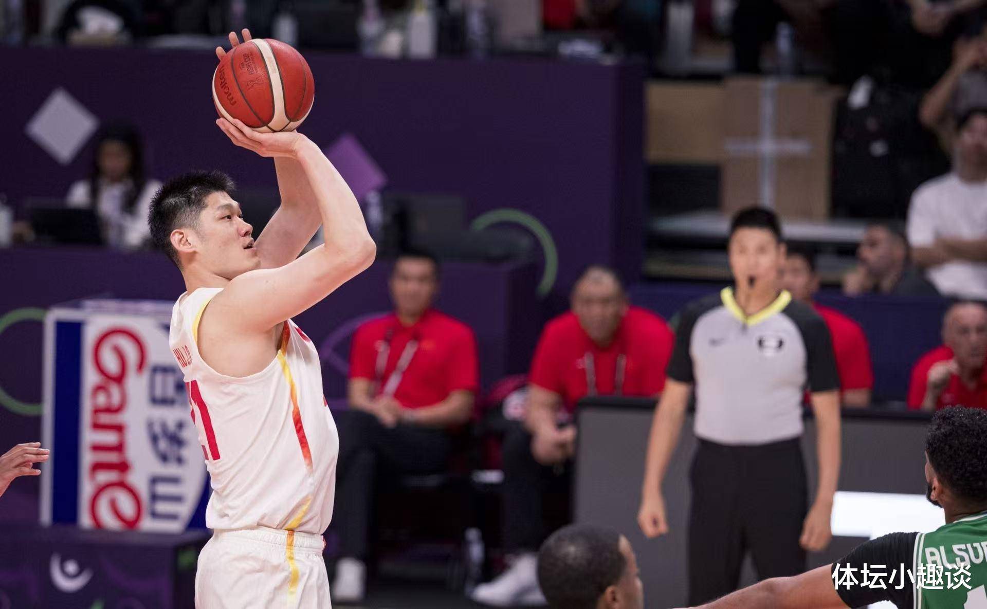 中锋发挥稳定，球队战绩大幅提升的简单介绍