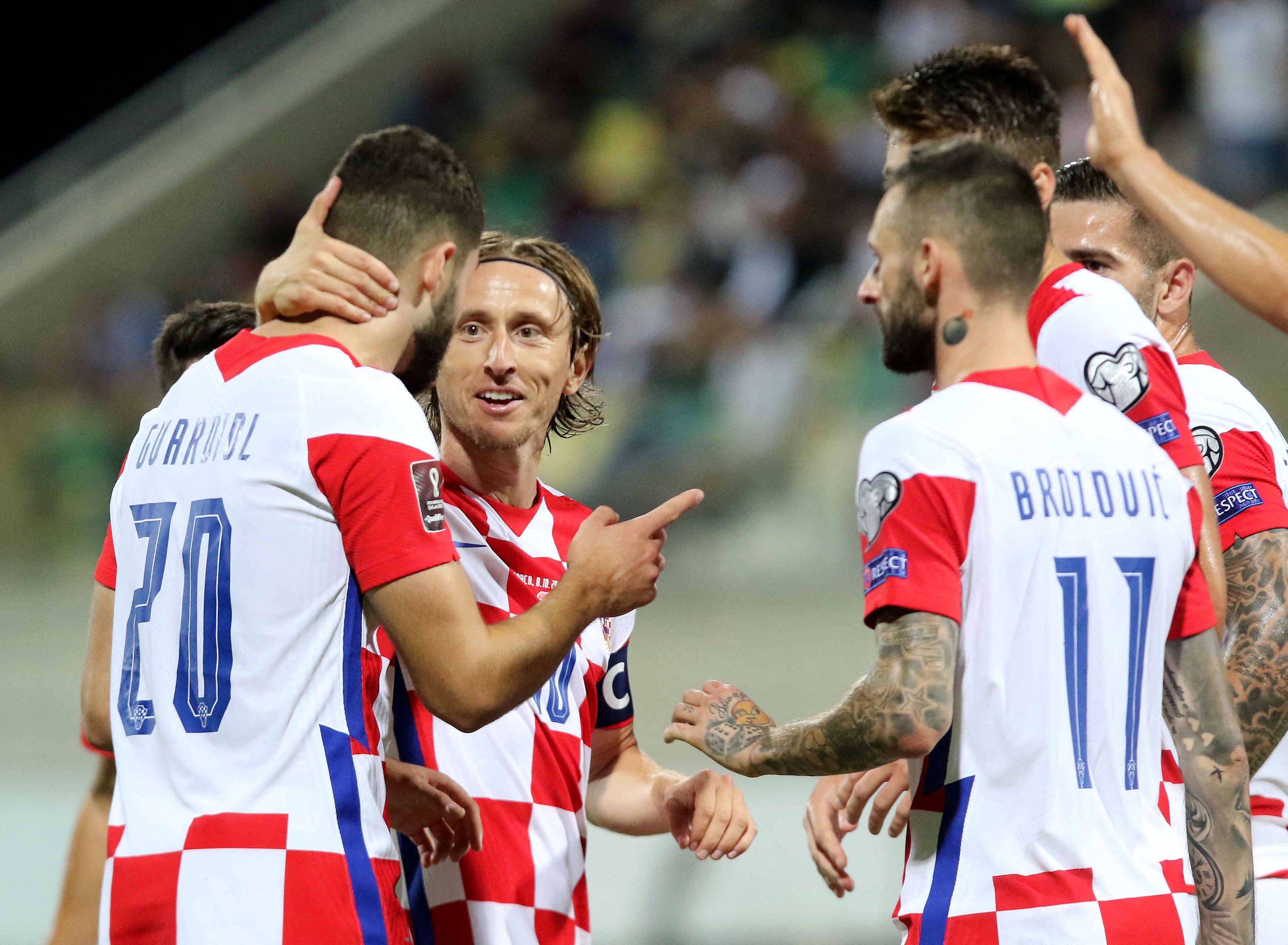 塞浦路斯队晋级欧洲赛区决赛，整体表现突出的简单介绍