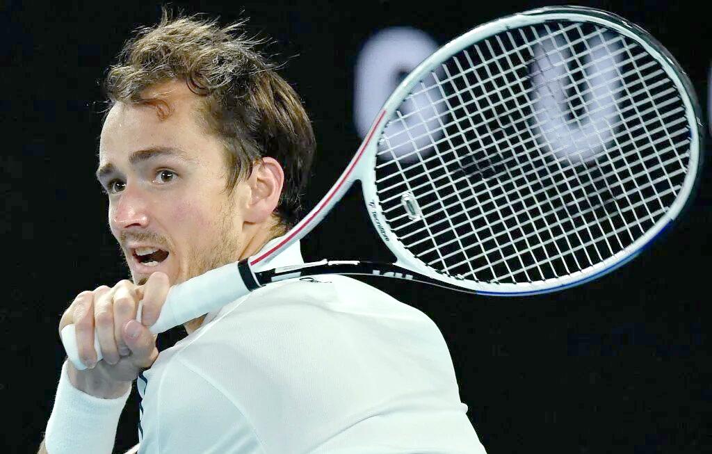 温网鏖战美网，梅德韦杰夫刷新纪录