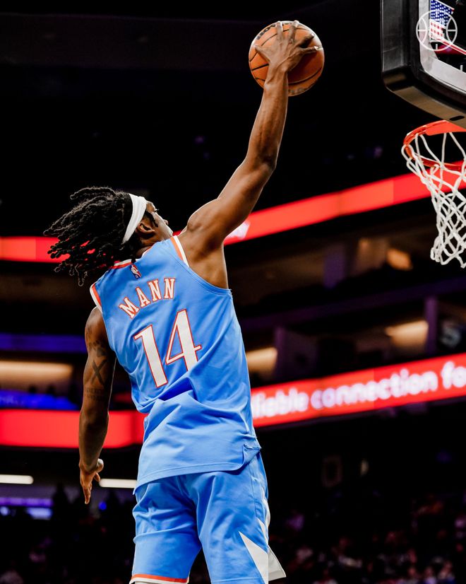 国王力克广州队,乔治刷新纪录 国王力克广州队,乔治刷新纪录