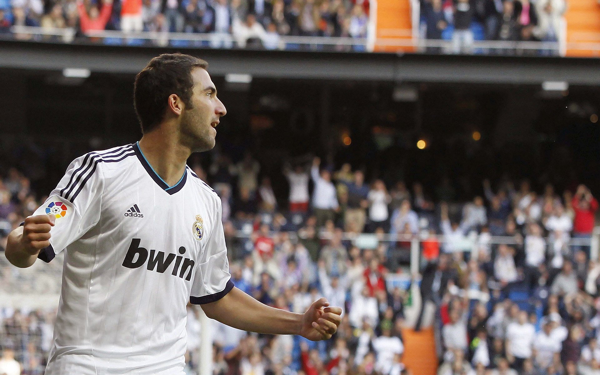 意甲焦点战之夜，凯塞多，那个统治全场的沉默指挥官