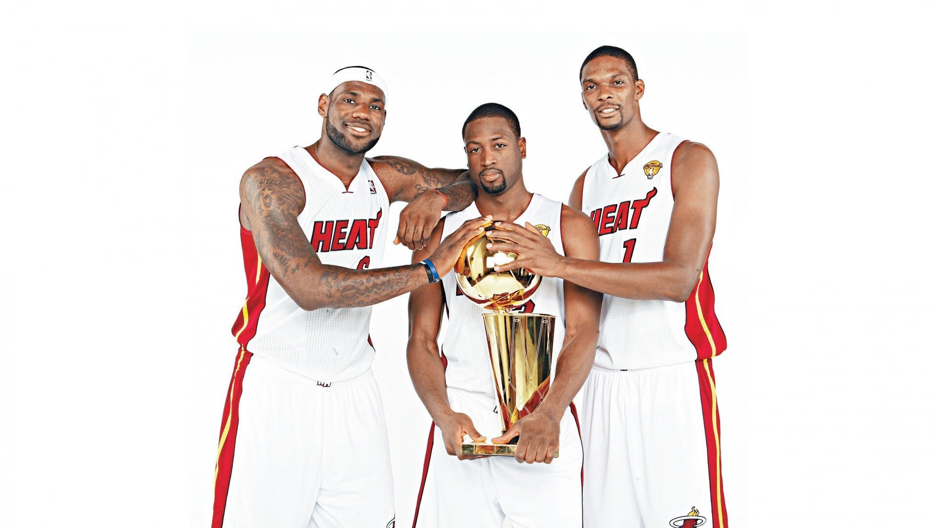 北欧风暴席卷巴黎，瑞典队完胜法国队，樊振东点燃赛场见证体育无界